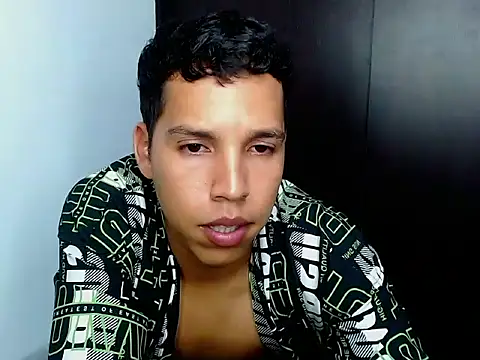 Snapshot of loggganfross chatting on 04-15-26, 03:57 loggganfross online show from 04-15-26, 03:57