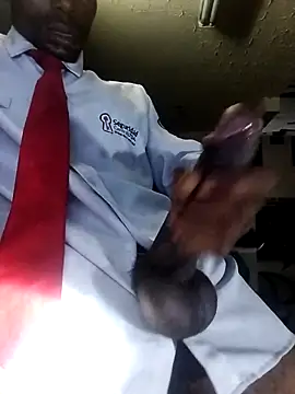Snapshot of moro28vergon chatting on 04-28-26, 03:33 moro28vergon online show from 04-28-26, 03:33