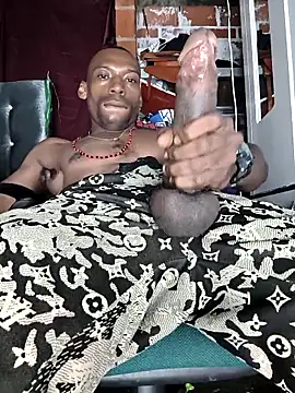 Snapshot of moro28vergon chatting on 05-12-26, 04:31 moro28vergon online show from 05-12-26, 04:31