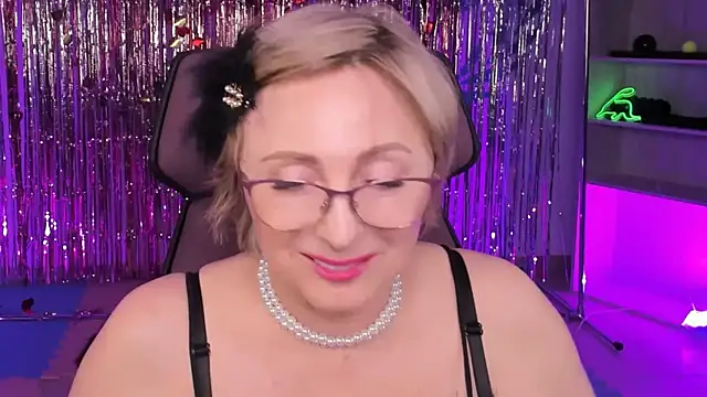 sugar vivien online show from 03-19-25, 03:29