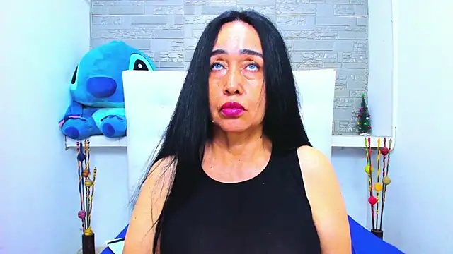 HorniestMilf online show from 11-26-25, 08:32