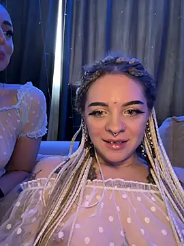 TwixCouple online show from 01-18-26, 01:04