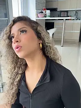 Melina-Smith online show from 11-14-25, 06:39