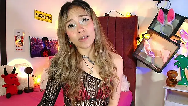 alisson zafiro  online show from 03-15-25, 06:14