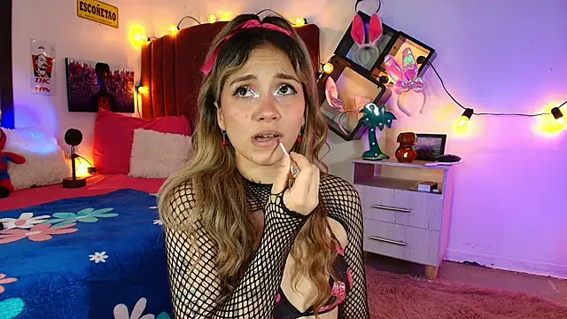 alisson zafiro  online show from 03-16-25, 09:27