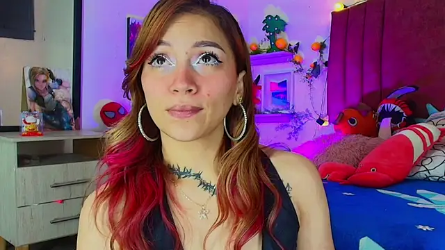 alisson zafiro  online show from 11-16-25, 03:23