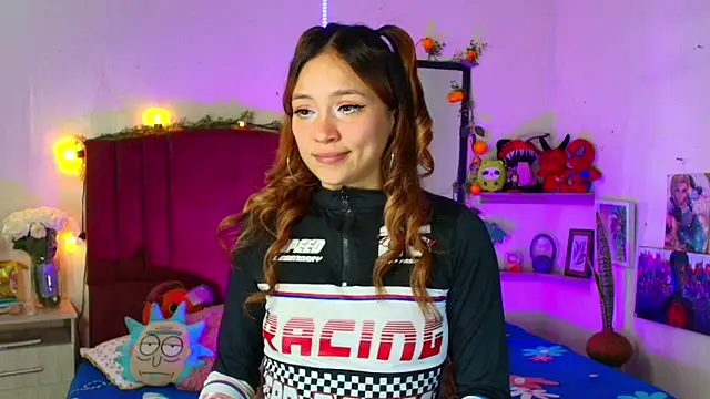 alisson zafiro  online show from 02-12-26, 03:12