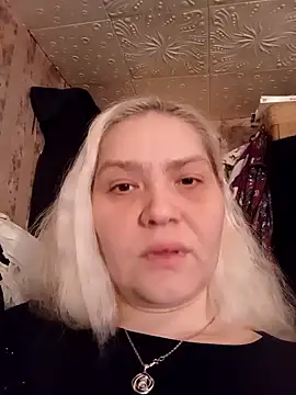 Minna Jeannie online show from 12-13-24, 03:27