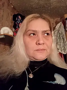 Minna Jeannie online show from 10-31-25, 02:01