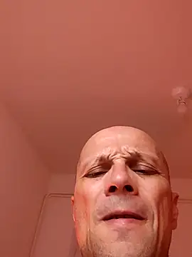 wedge75 online show from 09-19-25, 05:02