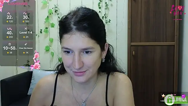 Alianna Solo Kisses online show from 10-13-25, 11:32