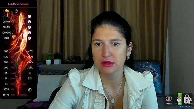 Alianna Solo Kisses online show from 10-23-25, 05:29