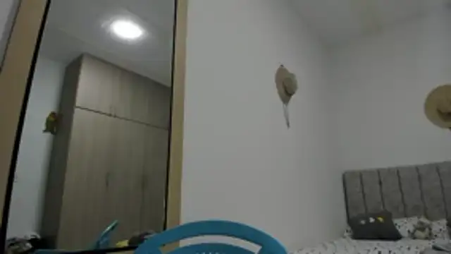 Valerioe online show from 04-23-26, 03:14