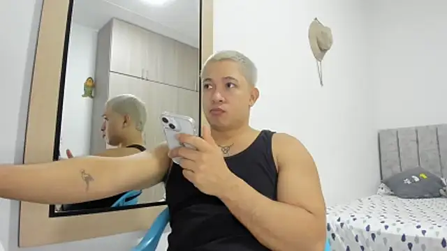 Valerioe online show from 04-24-26, 04:53