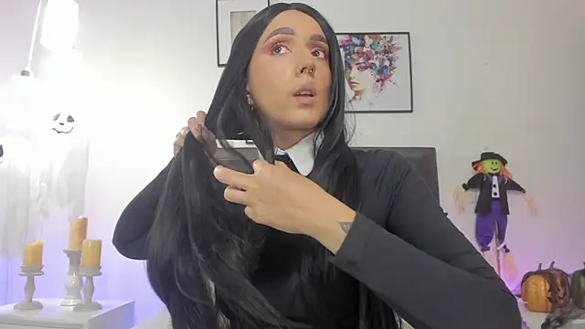 Snapshot of helen_mooree chatting on 10-25-25, 01:07 helen mooree online show from 10-25-25, 01:07