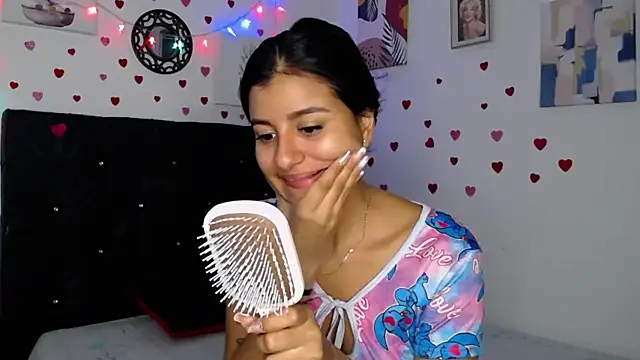 Snapshot of floweer_ chatting on 03-07-25, 01:51 floweer online show from 03-07-25, 01:51