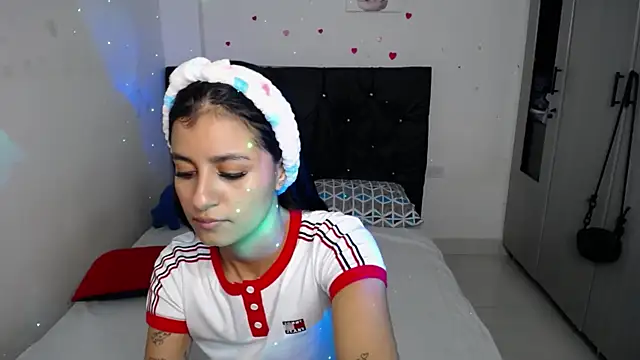 Snapshot of floweer_ chatting on 03-01-26, 03:19 floweer online show from 03-01-26, 03:19