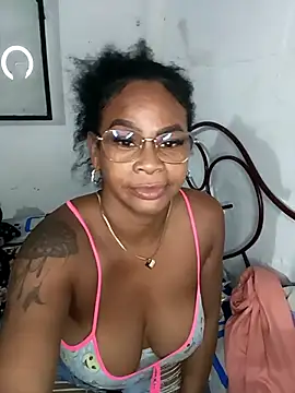 Melanie candy  online show from 02-07-25, 03:12