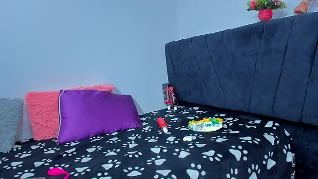 big-dicktop23 online show from 04-22-26, 08:43