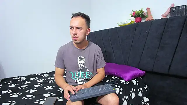 big-dicktop23 online show from 04-24-26, 03:25