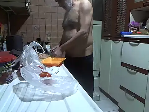 zormen355 online show from 04-12-26, 08:03