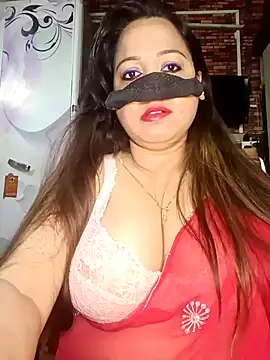 albelasummi702 online show from 04-07-26, 11:37