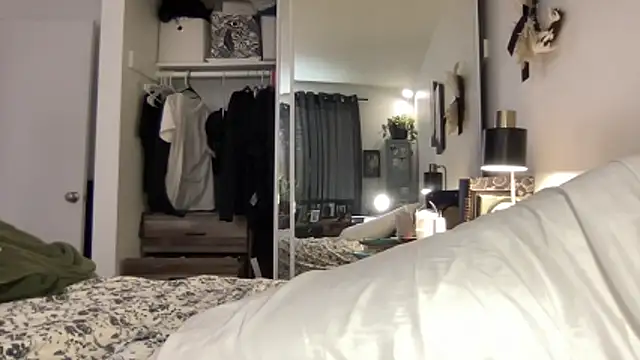 Snapshot of annabelleholly666 chatting on 10-28-25, 11:40 annabelleholly666 online show from 10-28-25, 11:40