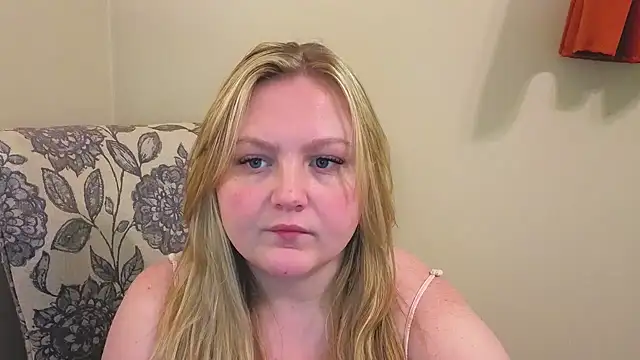 PhatAssBlond online show from 04-14-26, 03:29