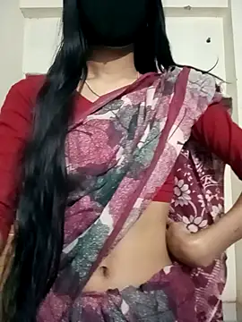 Snapshot of Raya-Moni chatting on 11-12-25, 04:07 Raya-Moni online show from 11-12-25, 04:07