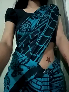 Raya-Moni online show from 12-18-25, 03:29