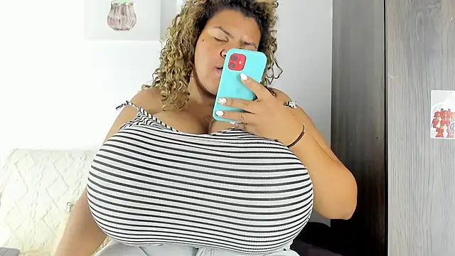 bigmom69  online show from 03-16-26, 01:11