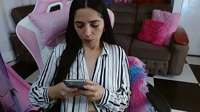 kendall all4u online show from 02-02-26, 04:33