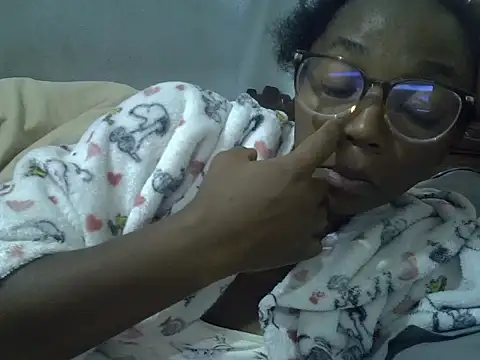 ElianeHot online show from 06-24-26, 03:38