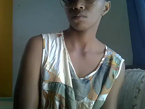 ElianeHot online show from 07-18-26, 09:35