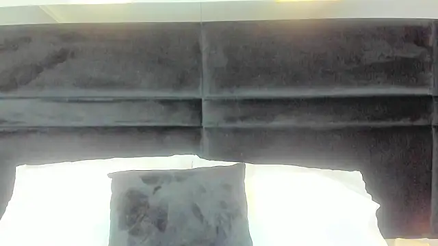 Snapshot of MiaStor chatting on 03-13-25, 05:39 MiaStor online show from 03-13-25, 05:39