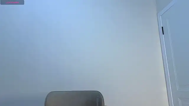 Snapshot of yumimia chatting on 02-10-25, 06:13 yumimia online show from 02-10-25, 06:13