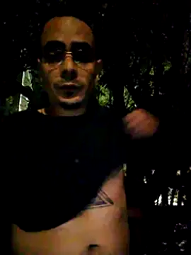 Snapshot of FeloBad chatting on 05-26-26, 03:35 FeloBad online show from 05-26-26, 03:35