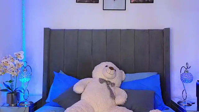 ji ah22 online show from 01-19-25, 02:25