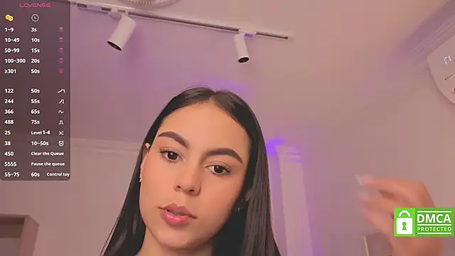 Aleejaa   online show from 09-29-25, 11:48