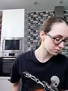 MartiniiSelenna online show from 02-28-25, 06:43