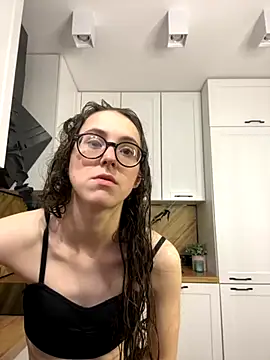 MartiniiSelenna online show from 11-02-25, 07:00