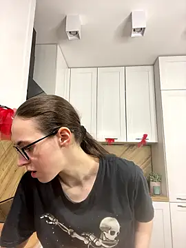 MartiniiSelenna online show from 01-14-26, 06:41