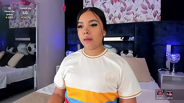 MarianaGarciaa   online show from 06-27-26, 06:24