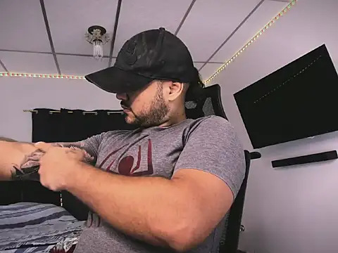 Sebas-hott online show from 02-24-26, 09:46