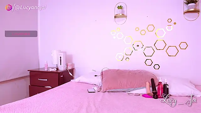 Lucy joi online show from 11-06-25, 09:37