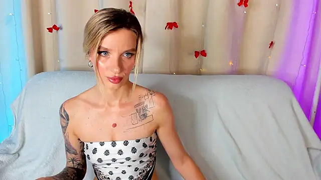 AlinaLovelyX online show from 06-28-26, 01:22