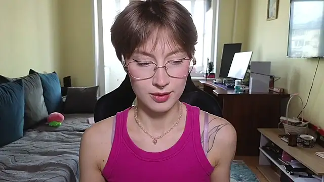 MalvinaBlum online show from 04-25-26, 06:05