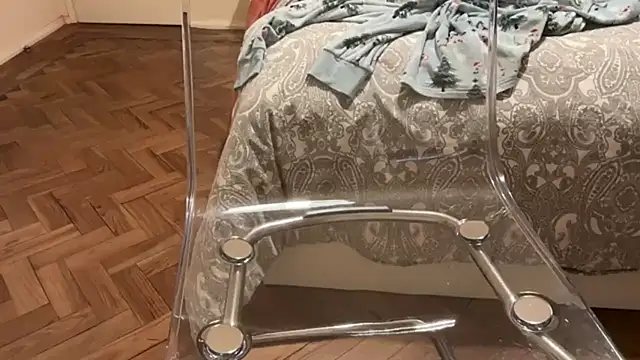 Kimpossible   online show from 10-04-25, 09:02