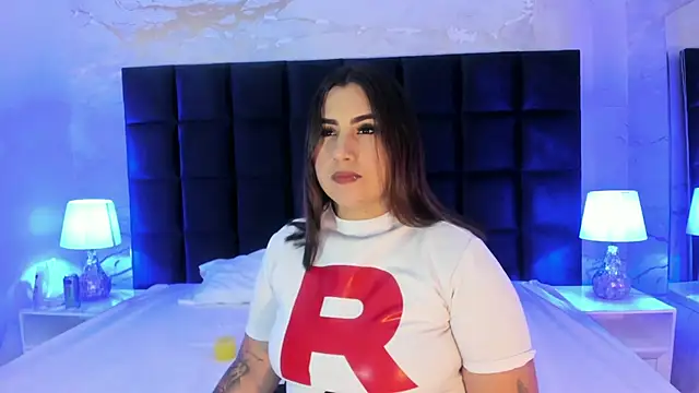 sabrinamilani online show from 02-06-26, 07:39