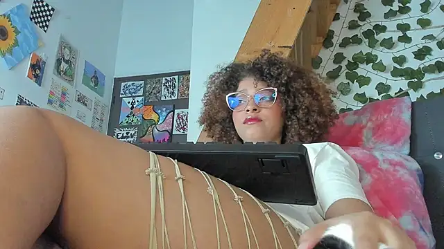 Snapshot of Ada_gales_ chatting on 12-06-24, 02:46 Ada gales  online show from 12-06-24, 02:46